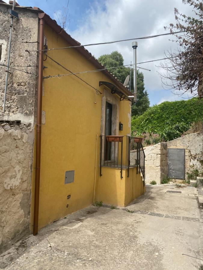 Casa Martina Villa Palazzolo Acreide Buitenkant foto